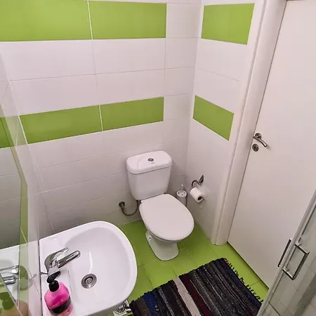 ιlias Apartment