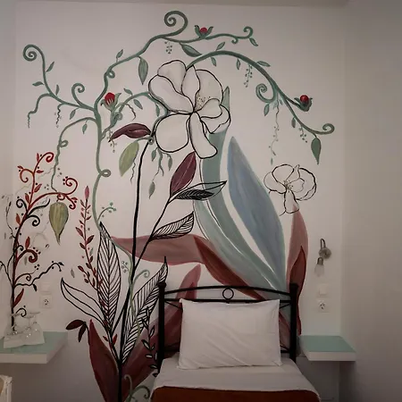ιlias Apartment