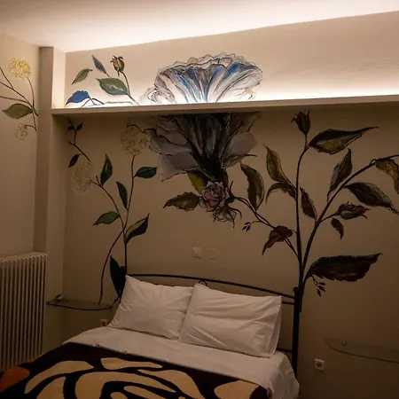 ιlias Apartment *